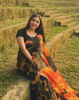 Noureen Afrose piya fashion with saree