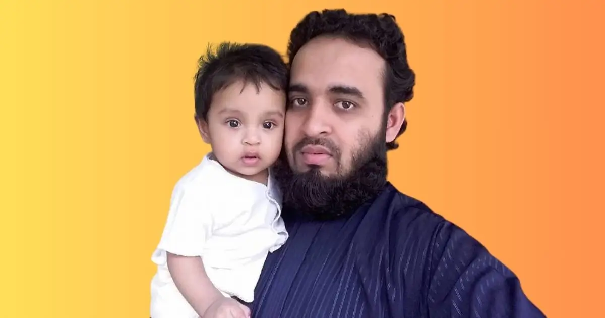Mizanur Rahman Azhari Family photo with his daughter