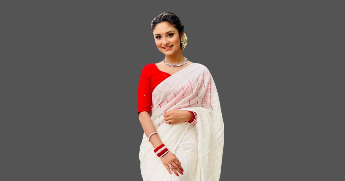 Naznin Nahar Niha photo in red white saree 